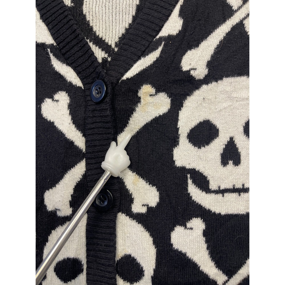 Hot Topic Cardigan Knit Skull Crossbones Black White Medium Womens - Picture 7 of 8